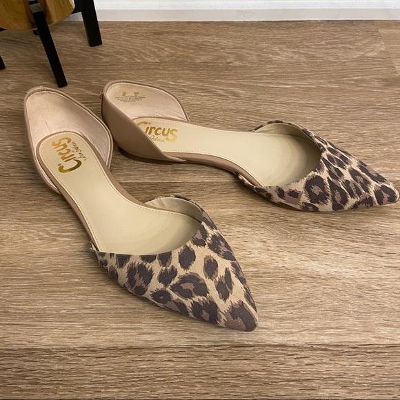 ✖️ SOLD ✖️Sam Edelman Circus Leopard Point Flats - Picture 2 of 4